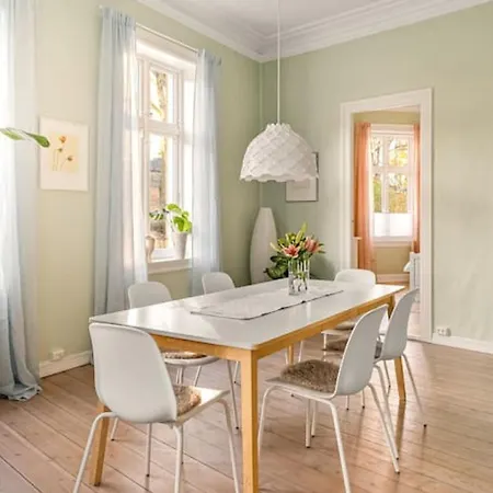 Dinbnb Homes I Historical 1896 Residential Bergen