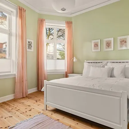Apartment Dinbnb Homes I Historical 1896 Residential Bergen