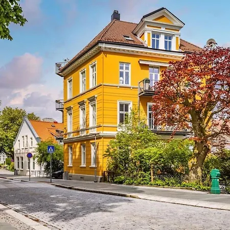 Dinbnb Homes I Historical 1896 Residential